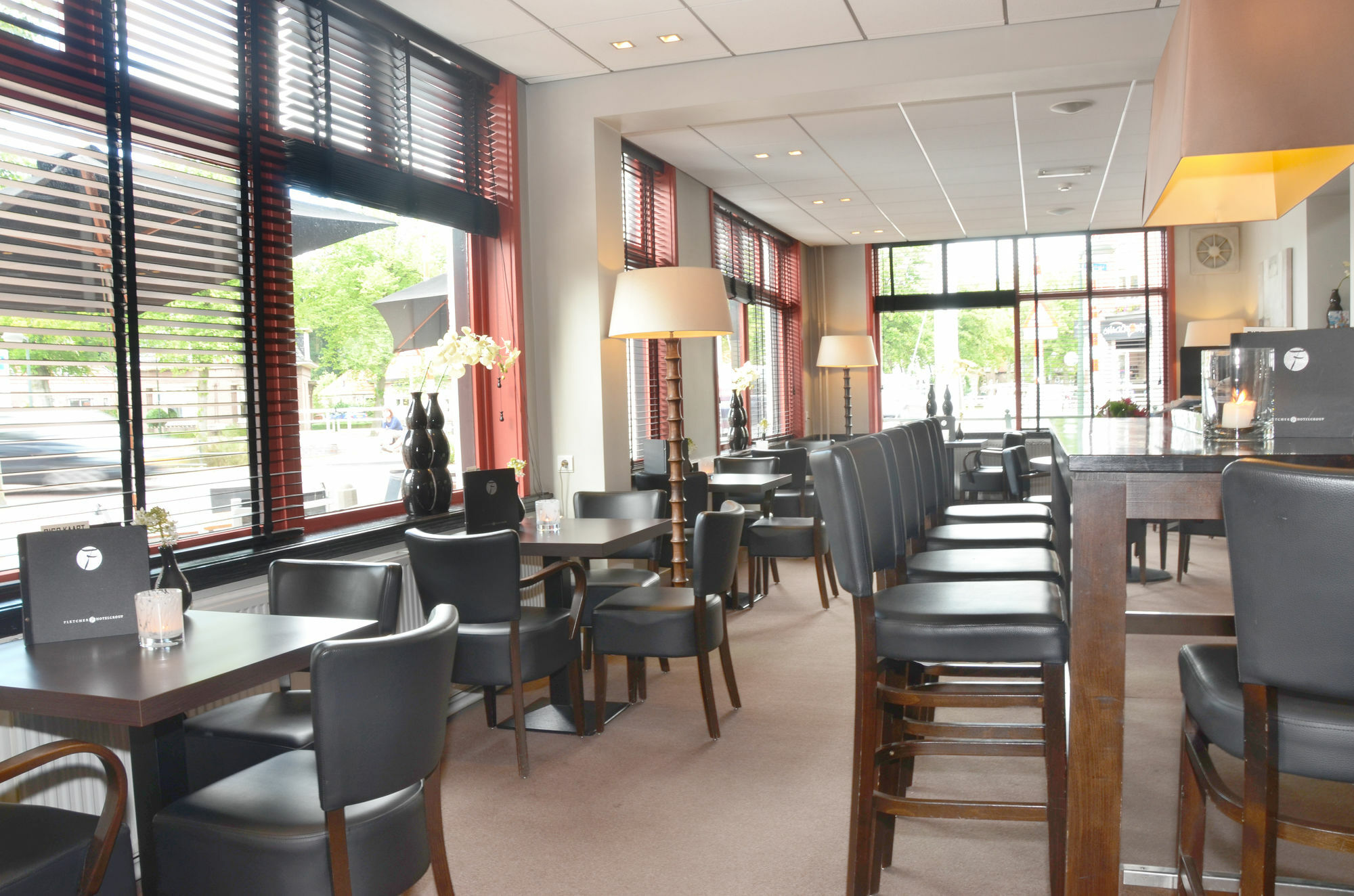 Fletcher Hotel Restaurant De Zon Oosterwolde  Bagian luar foto