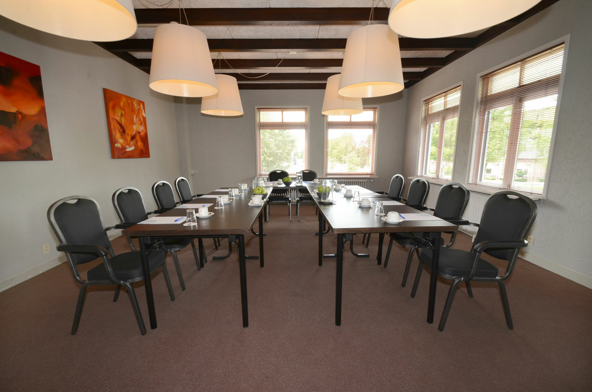 Fletcher Hotel Restaurant De Zon Oosterwolde  Bagian luar foto